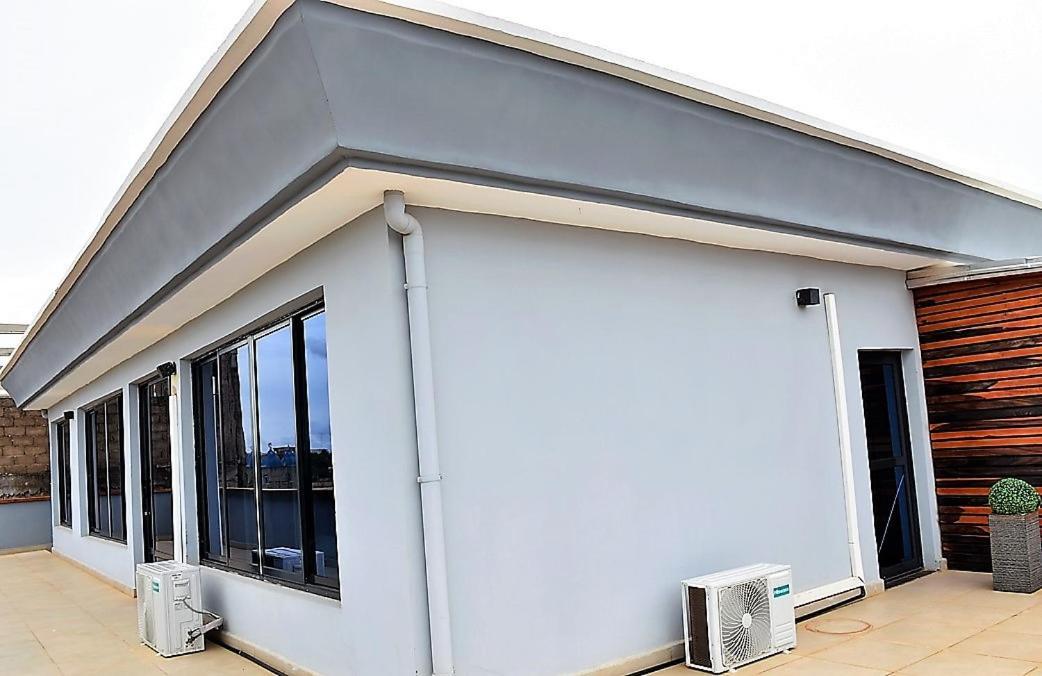 Residence L'Ecrin ยาอุนเด ภายนอก รูปภาพ