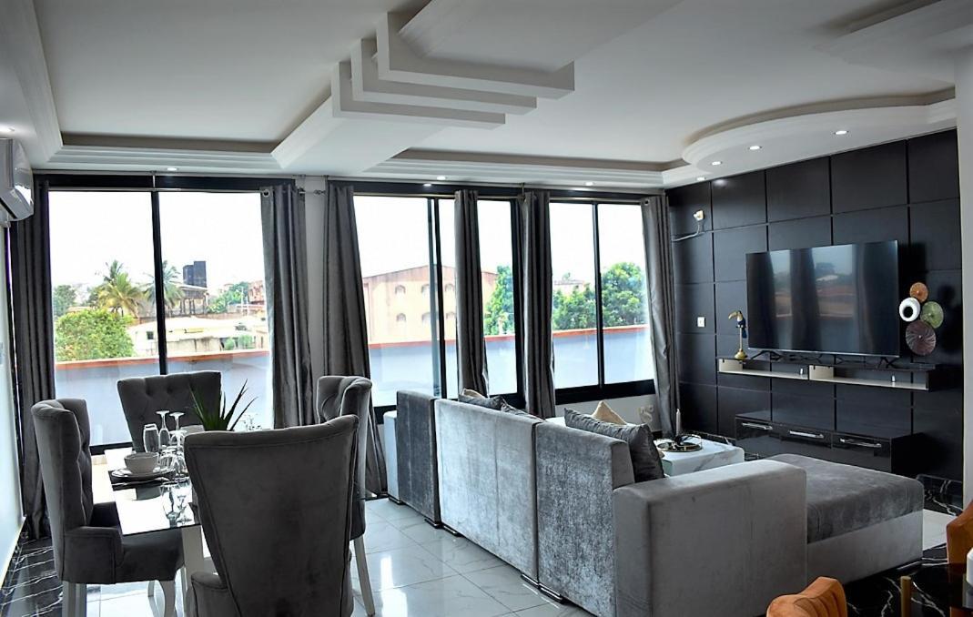 Residence L'Ecrin ยาอุนเด ภายนอก รูปภาพ