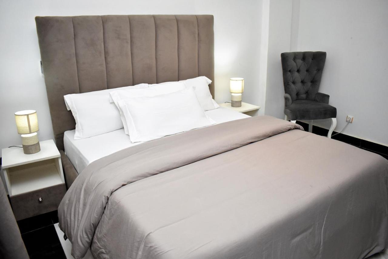 Residence L'Ecrin ยาอุนเด ภายนอก รูปภาพ
