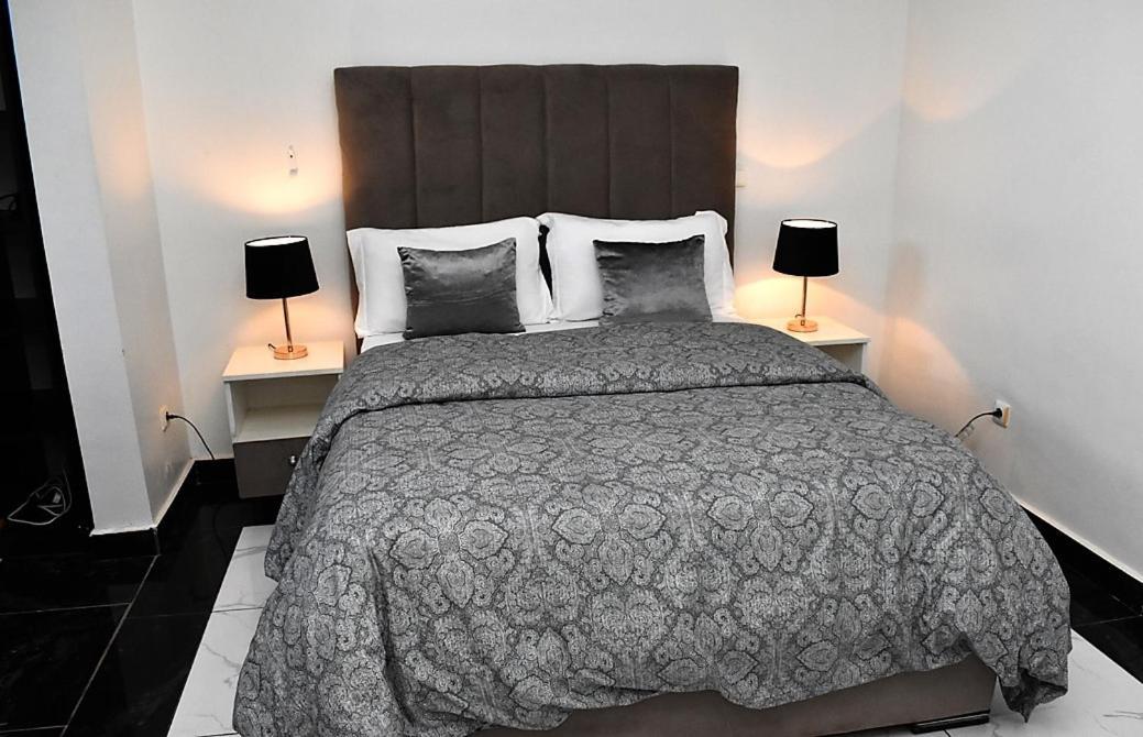 Residence L'Ecrin ยาอุนเด ภายนอก รูปภาพ
