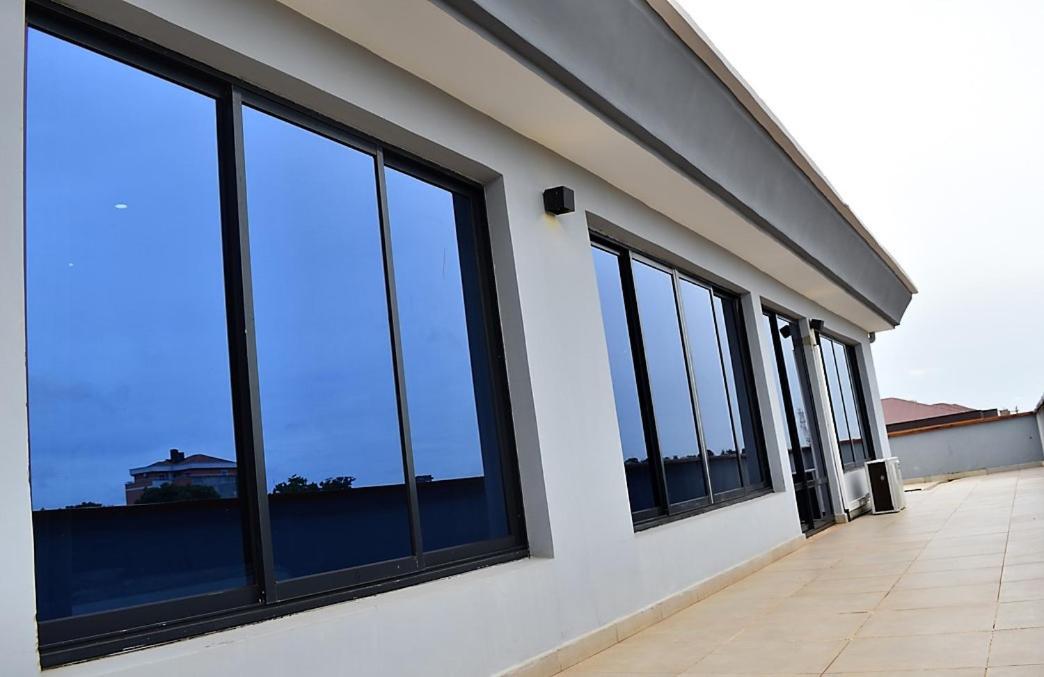 Residence L'Ecrin ยาอุนเด ภายนอก รูปภาพ
