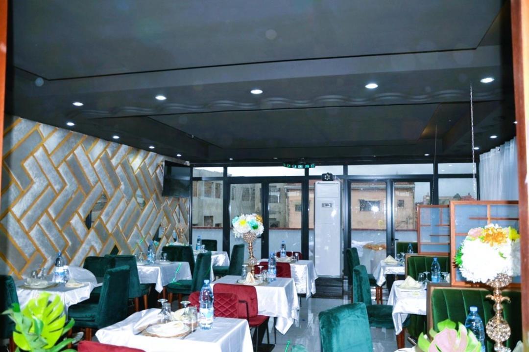 Residence L'Ecrin ยาอุนเด ภายนอก รูปภาพ